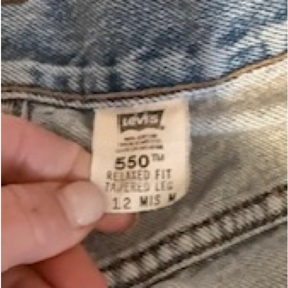Levi's 550 Relaxed Fit Light Blue Denim Jeans - Picture 3 of 3